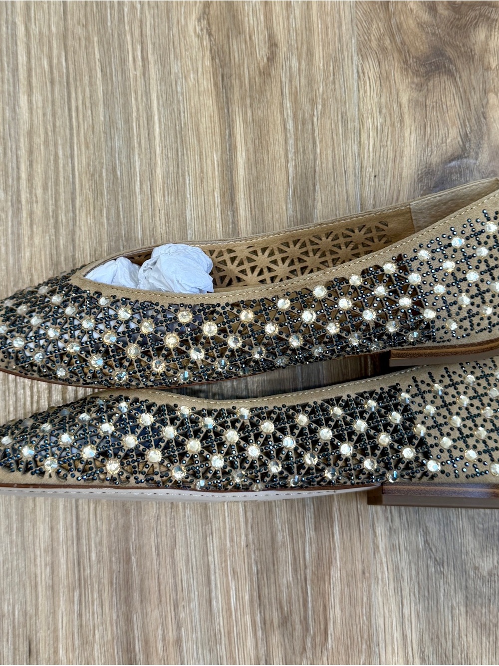 Birdies The Goldfinch Quartz Crystal Suede Embellished Flats Size 8.5 - Picture 2 of 11